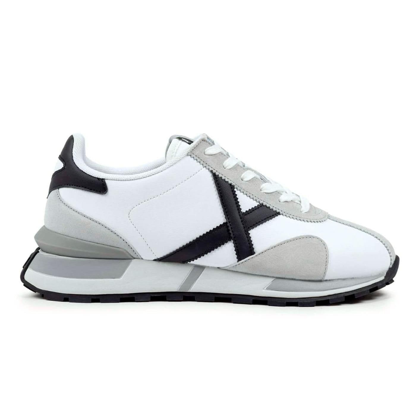 Sapporo 195 white image.