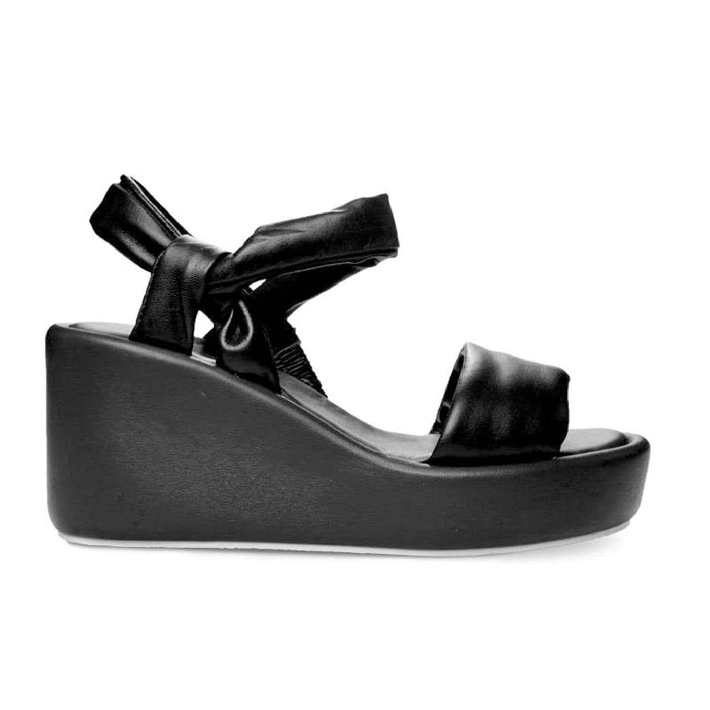 546001 SANDALIA TACON black image.