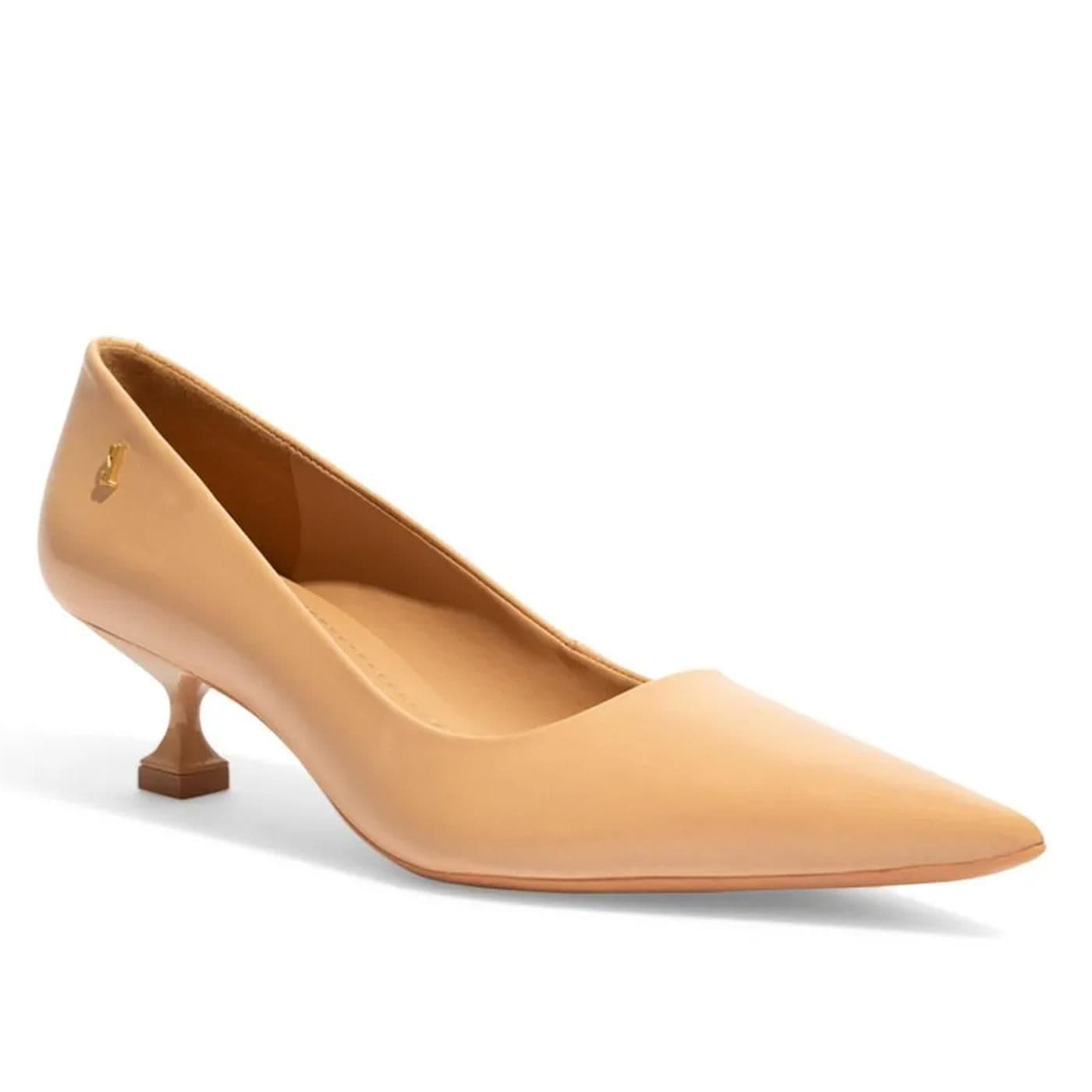 Scarpin 06F2.4366.02E7.003D soft amendoa image.