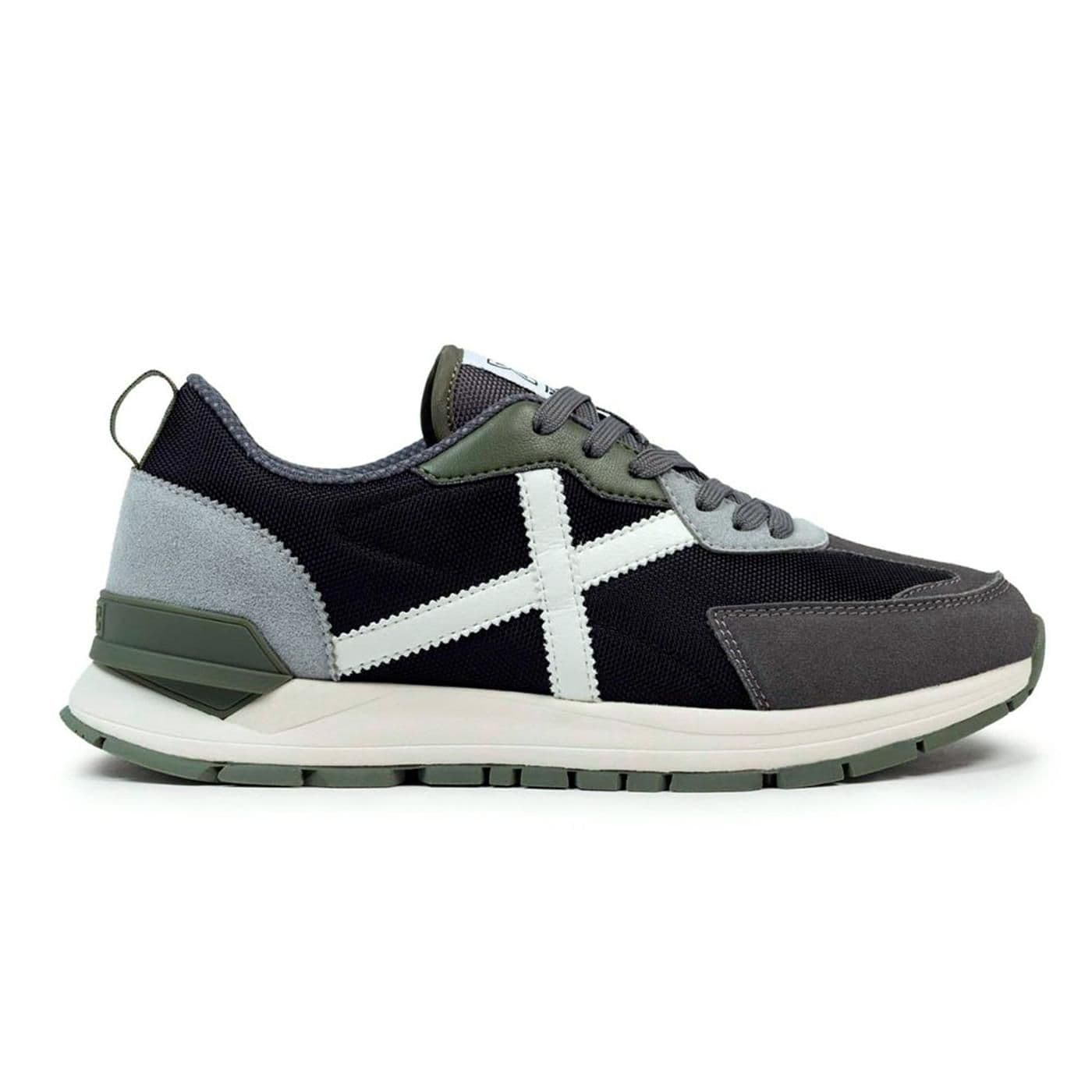 VERSATILE 27 black image.