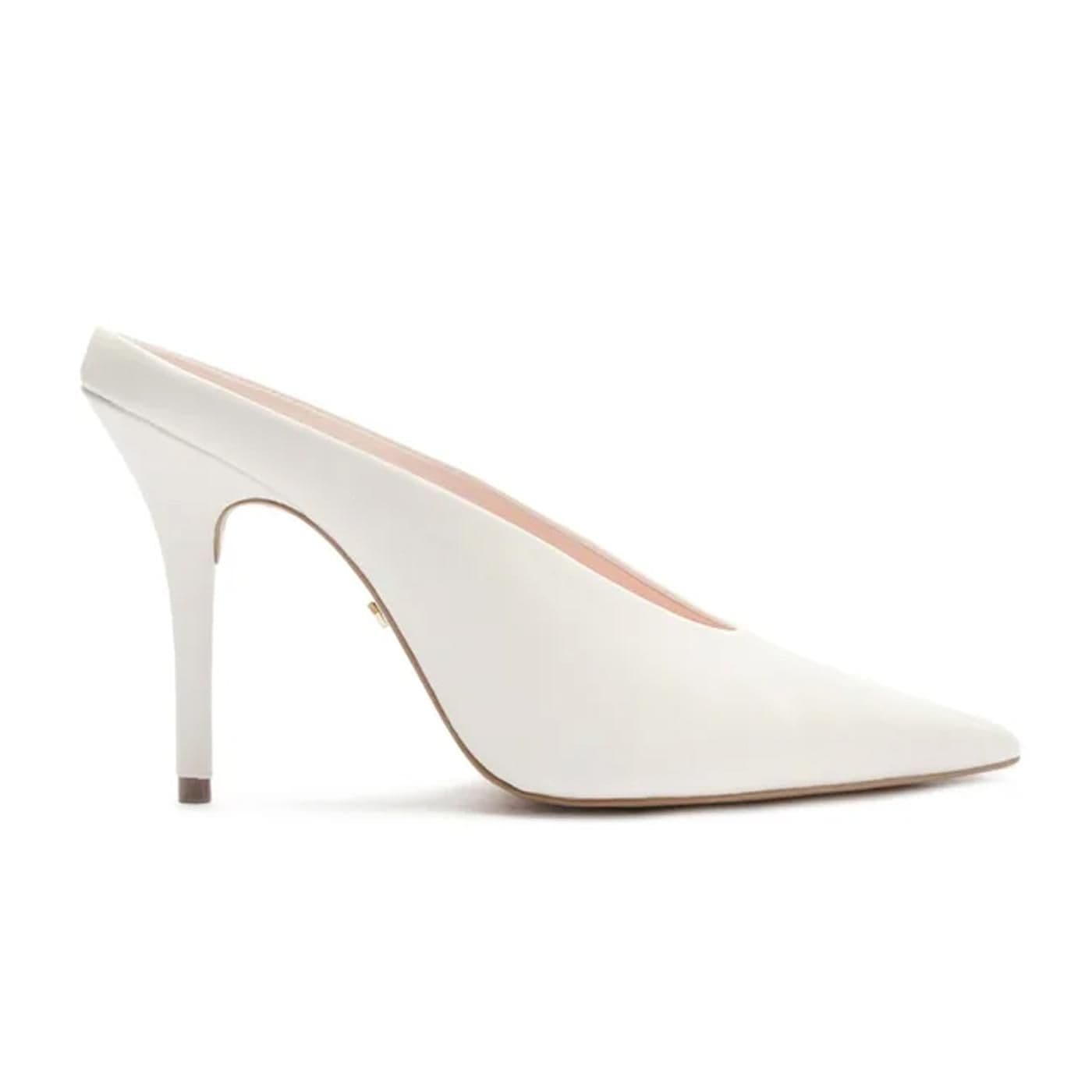 Zapato cerrado A1275401260002U crema white image.