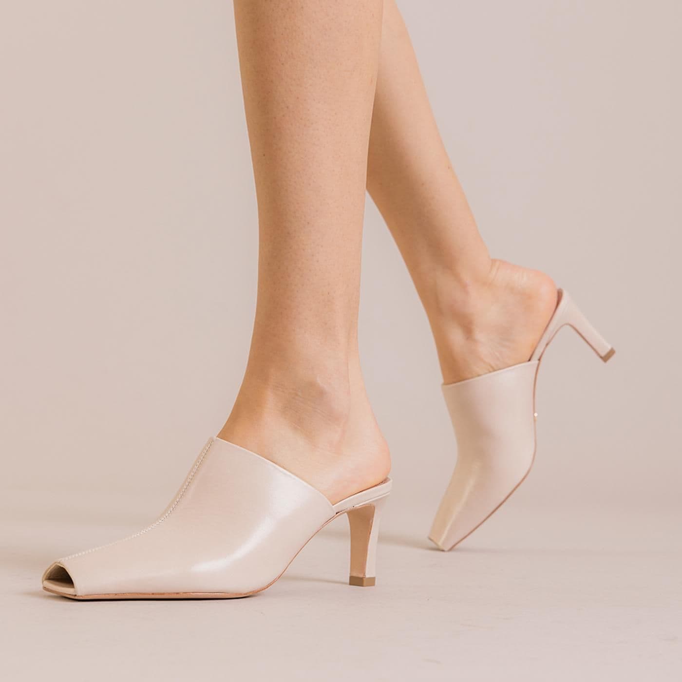 ANADIA torino off white image.